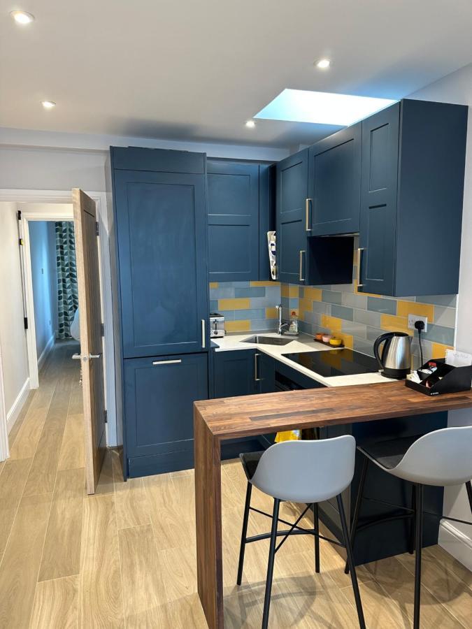Apartamento Little Vine - Beautiful Ground Floor Flat In South London Sutton  Exterior foto