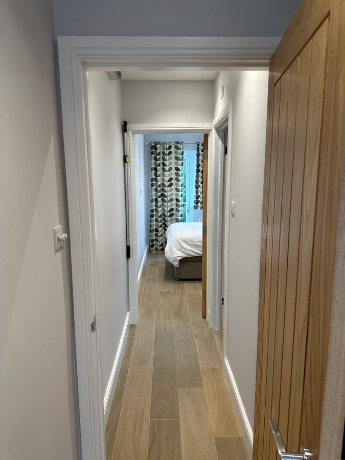 Apartamento Little Vine - Beautiful Ground Floor Flat In South London Sutton  Exterior foto